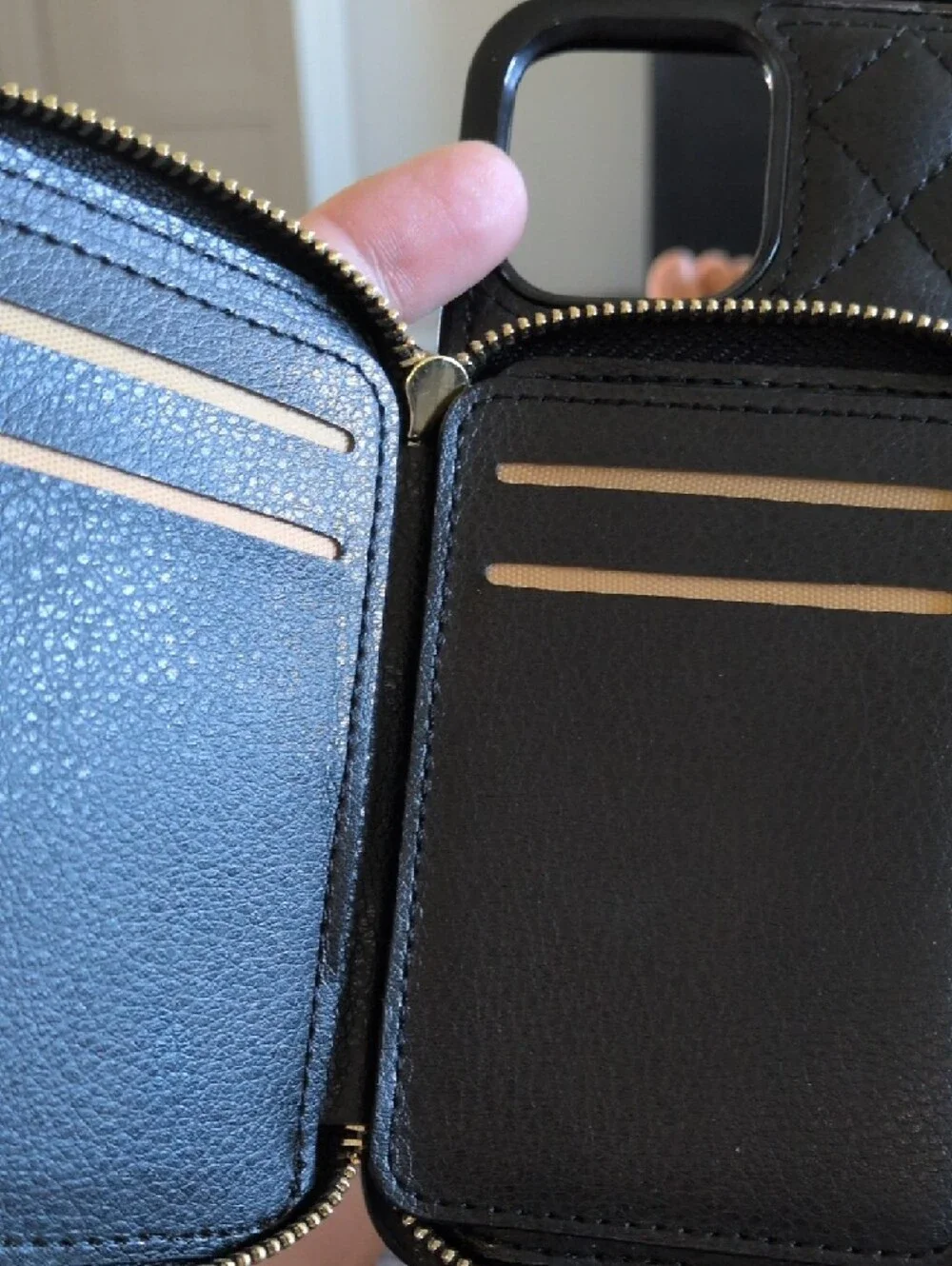 Quilted Zipper Wallet Phone Case in Black